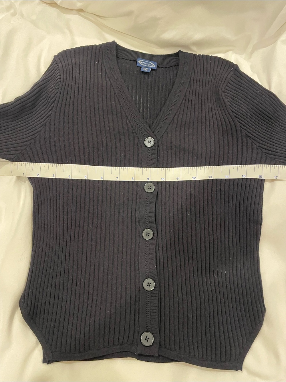 Scoop Button Down Ribbed Cardigan - Picture 3 of 11